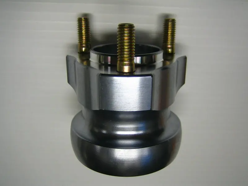 40 X 65Mm Hub - Titanium 1