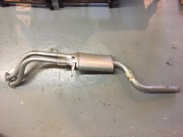 Alfa Romeo Berlina Front Exhaust 1