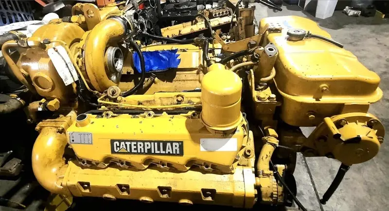 Caterpillar 3208 Diesel Marine Engine 435 Hp.  Bob-Tail / Running Take-Out 1