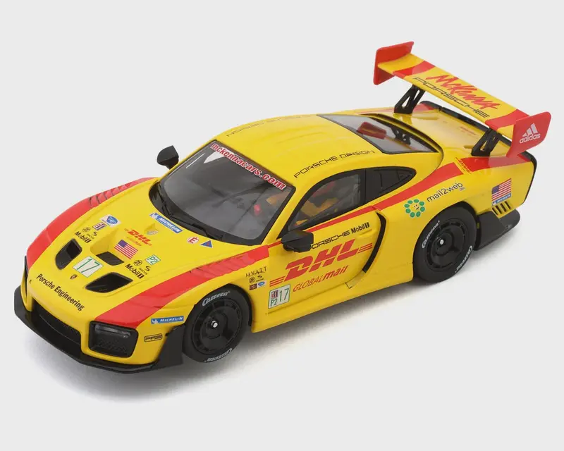 Ccn27840 Carrera Evolution Porsche 935/19 "Mckenna" 1/32 Slot Car (Yellow) 1