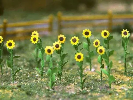 O Scale Jtt - Sunflowers 2" 16/Pk - 95524 1